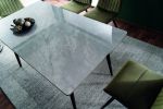 stol-ivy-140x80-szary-czarny-ceramika-efekt-marmur-marka-sig